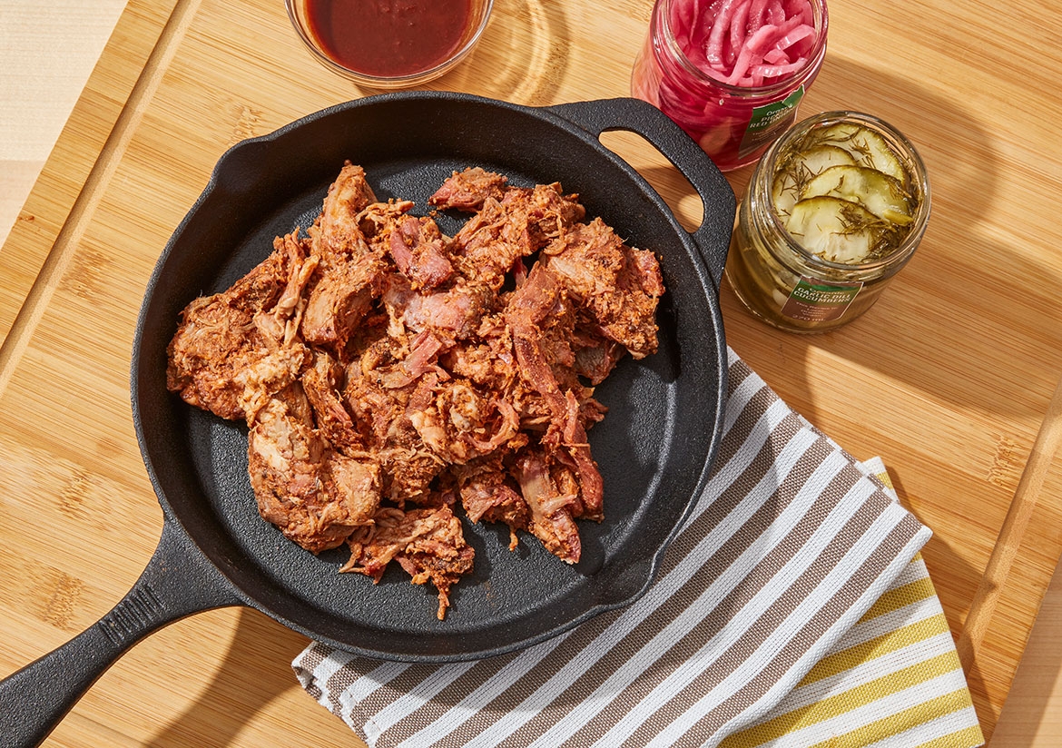 Cast Iron Pulled Chicken Dutch Oven Lodge Blacklock Quart Cast